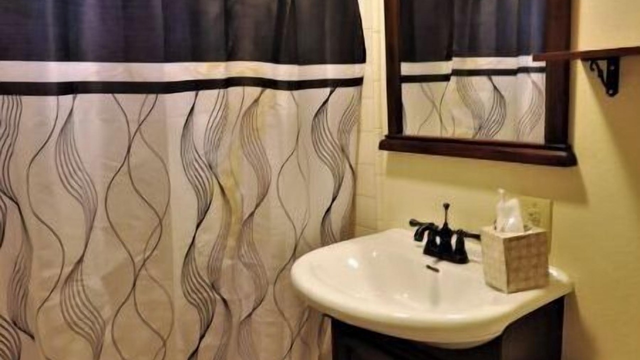 Photo of Bathroom in Wilbur Springs