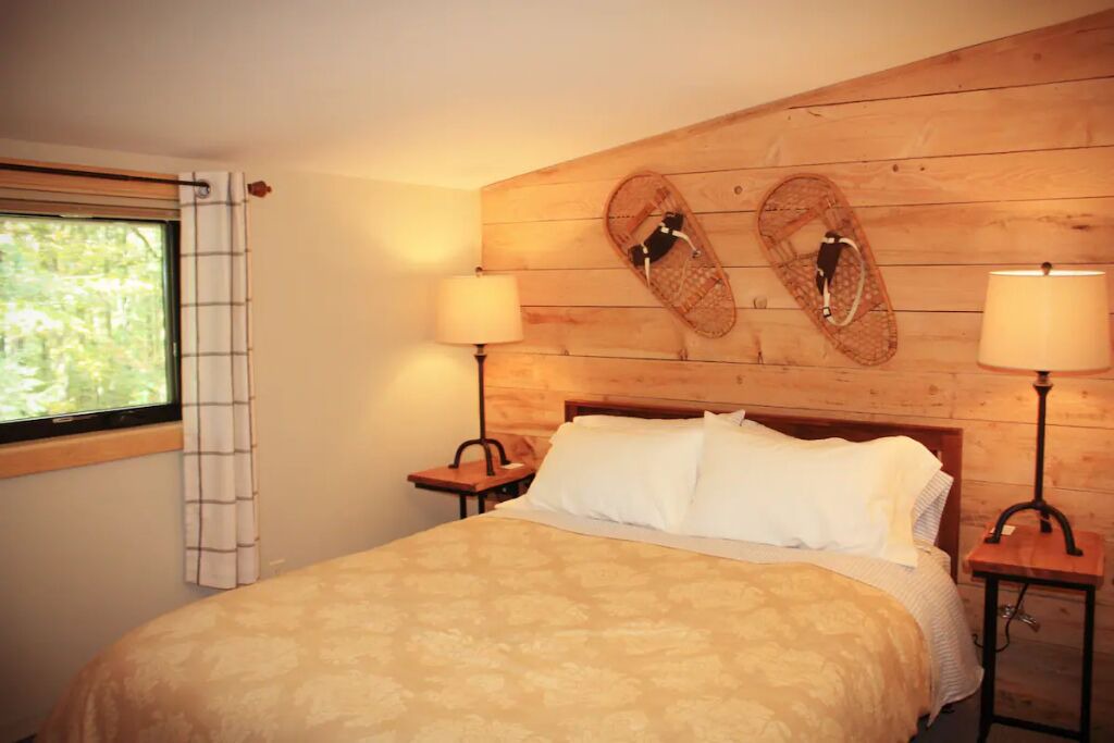 Photo of Bedroom in Champion