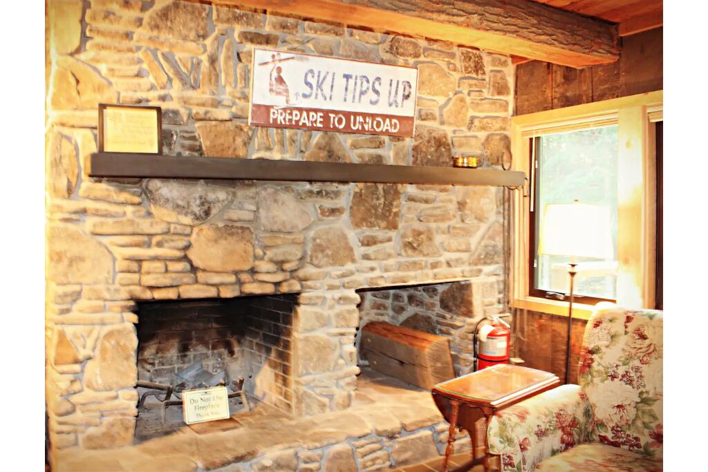 Photo of Others in Champion