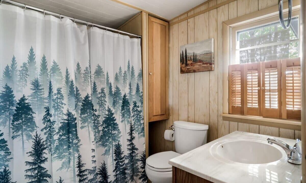 Photo of Bathroom in Sleepy Hollow