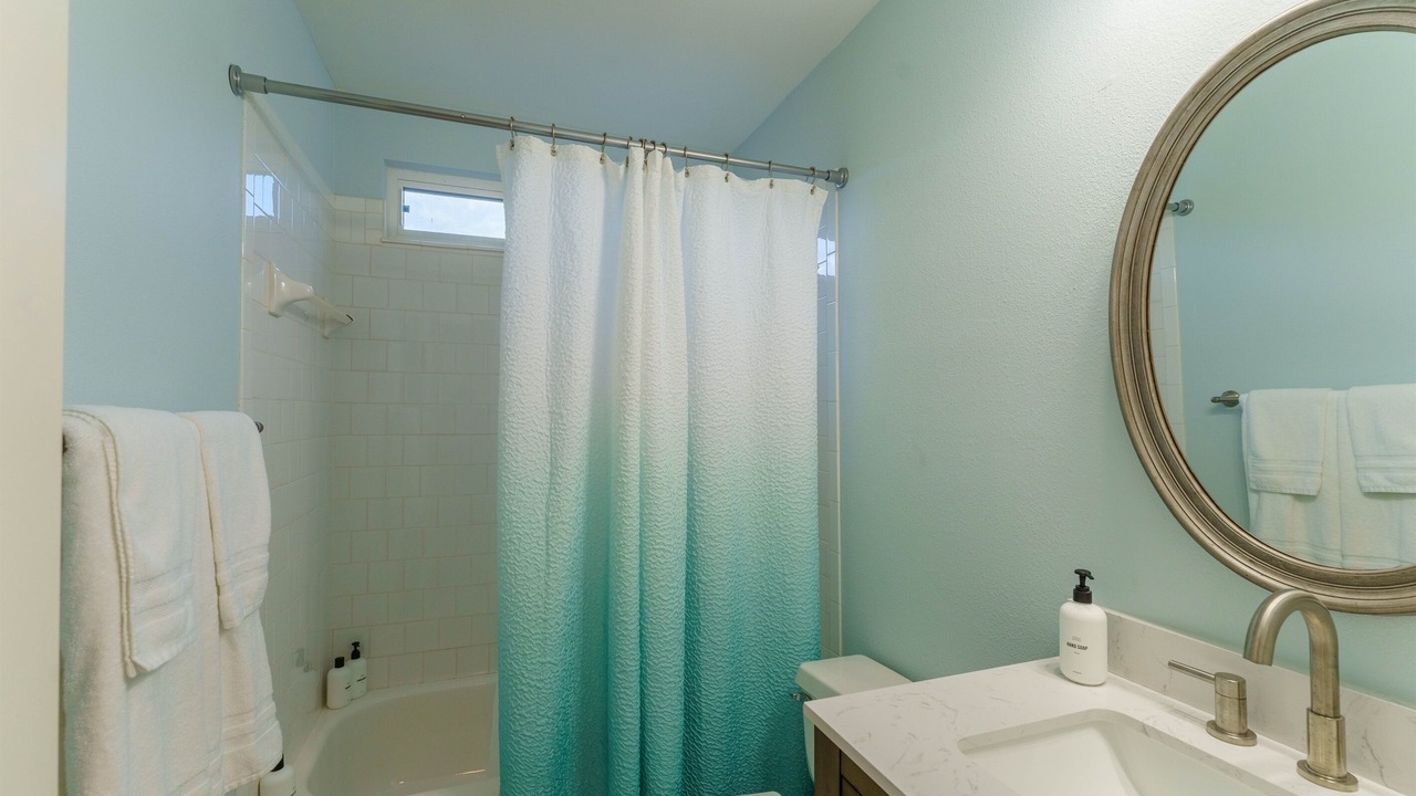 Photo of Bathroom in East Oak Hill
