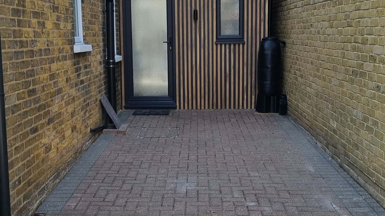 Photo of Outdoor in Bobbing