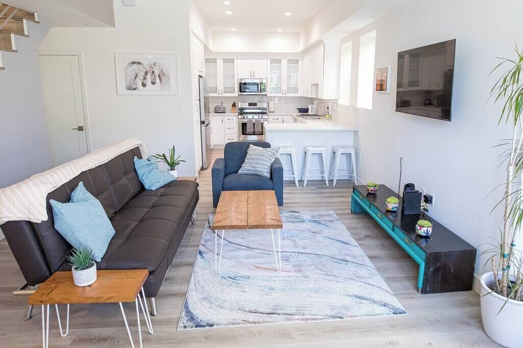 Photo of Bedroom in Los Angeles