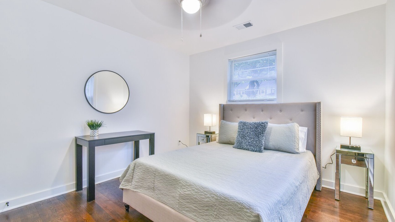 Photo of Bedroom in Belvedere Park