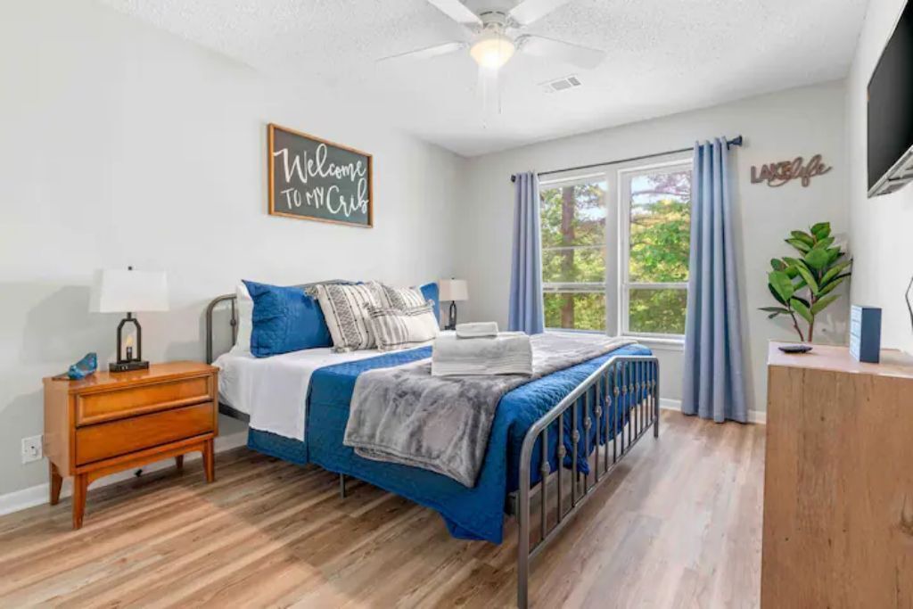 Photo of Bedroom in Hot Springs Village