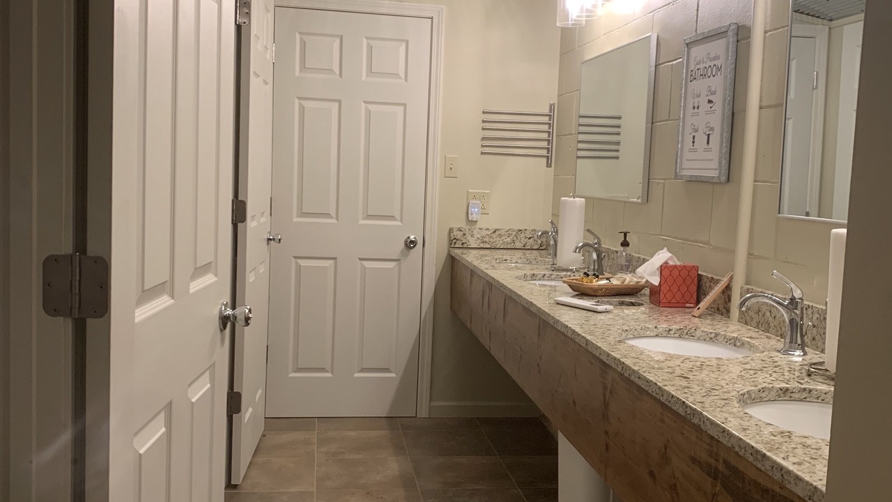 Photo of Bathroom in Arcadia