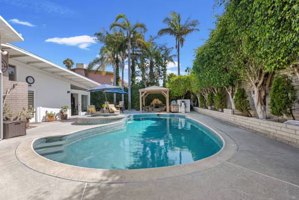Photo of Outdoor in Huntington Beach