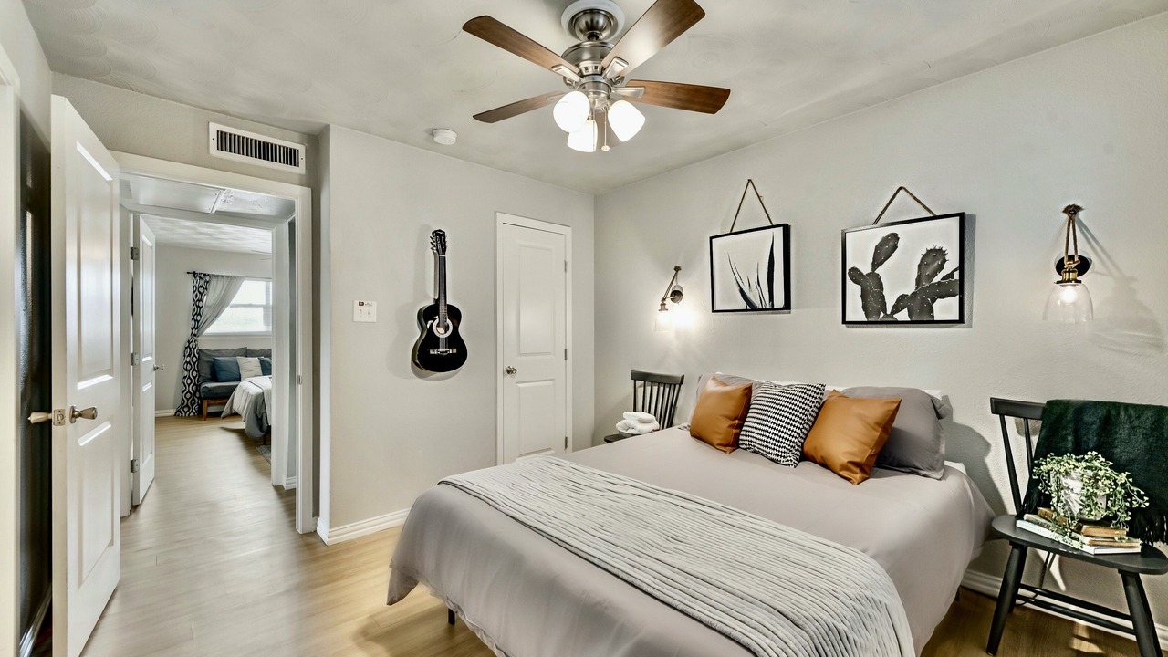 Photo of Bedroom in Old East Dallas