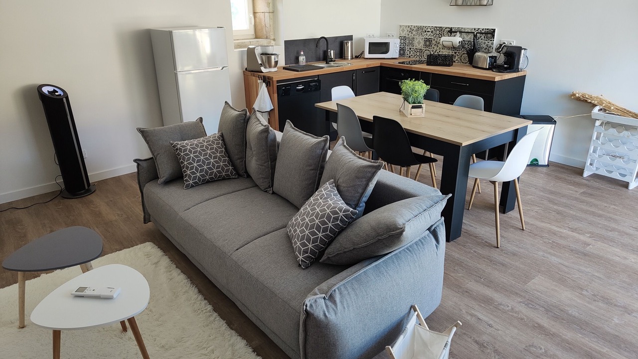 Photo of Livingroom in Noyant-de-Touraine