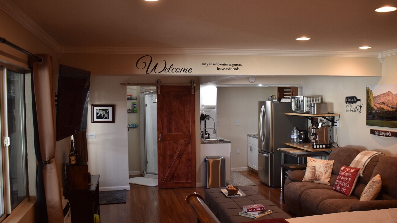 Photo of Bedroom in North Broadway
