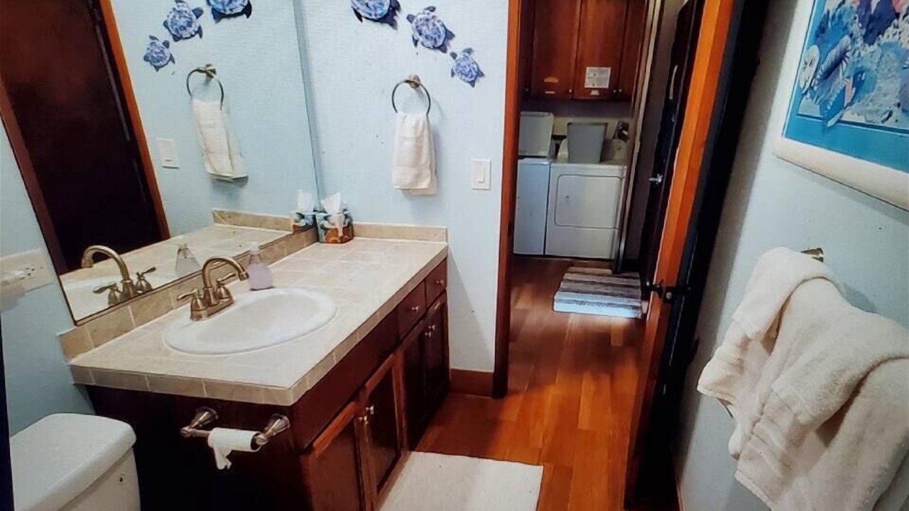 Photo of Bathroom in Punaluu