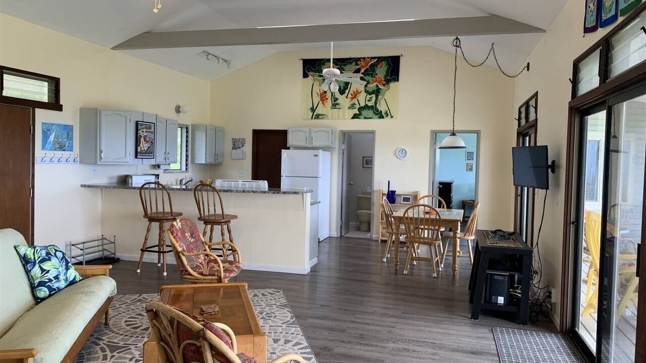 Photo of Livingroom in Discovery Harbour