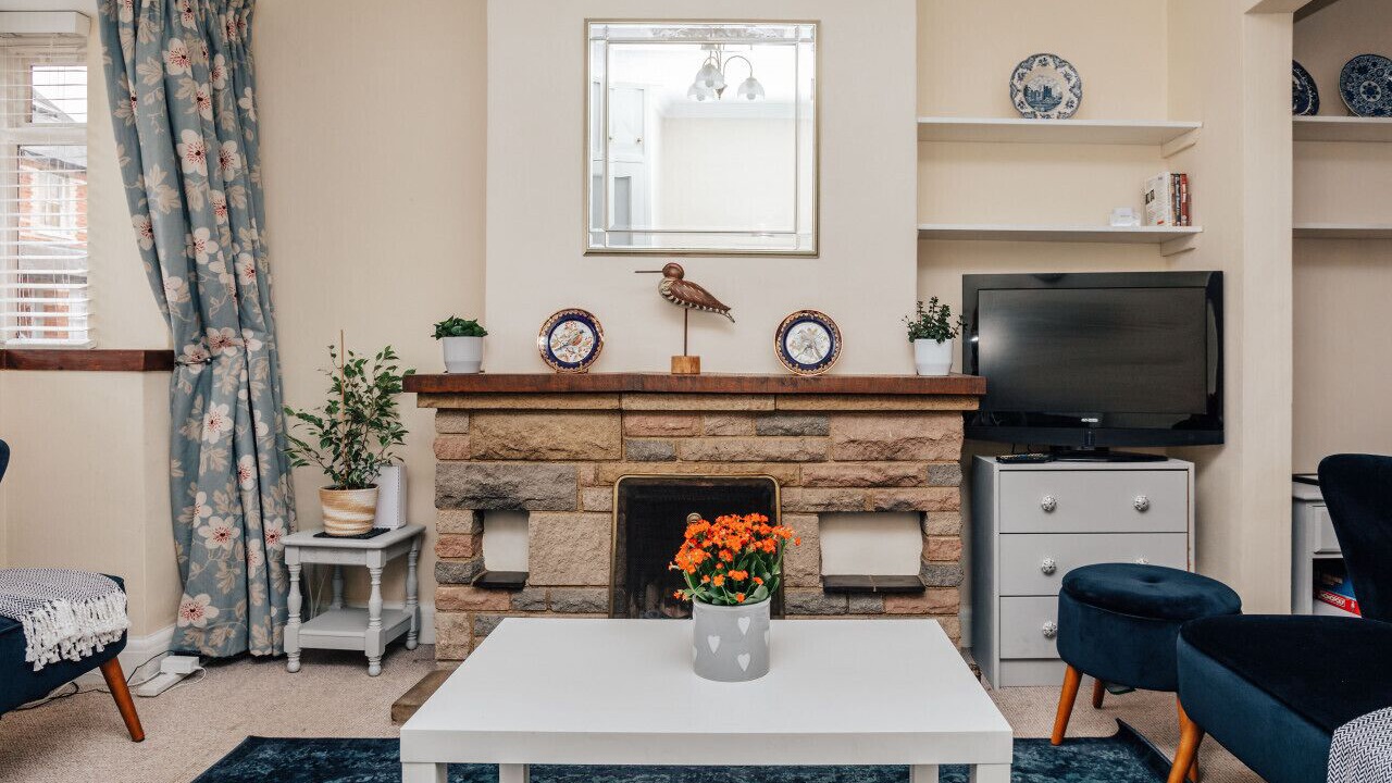 Photo of Livingroom in Henley