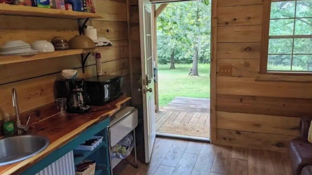 Photo of Kitchen in Mammoth Spring