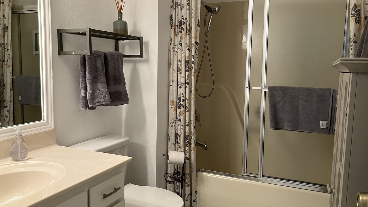 Photo of Bathroom in Hot Springs Village