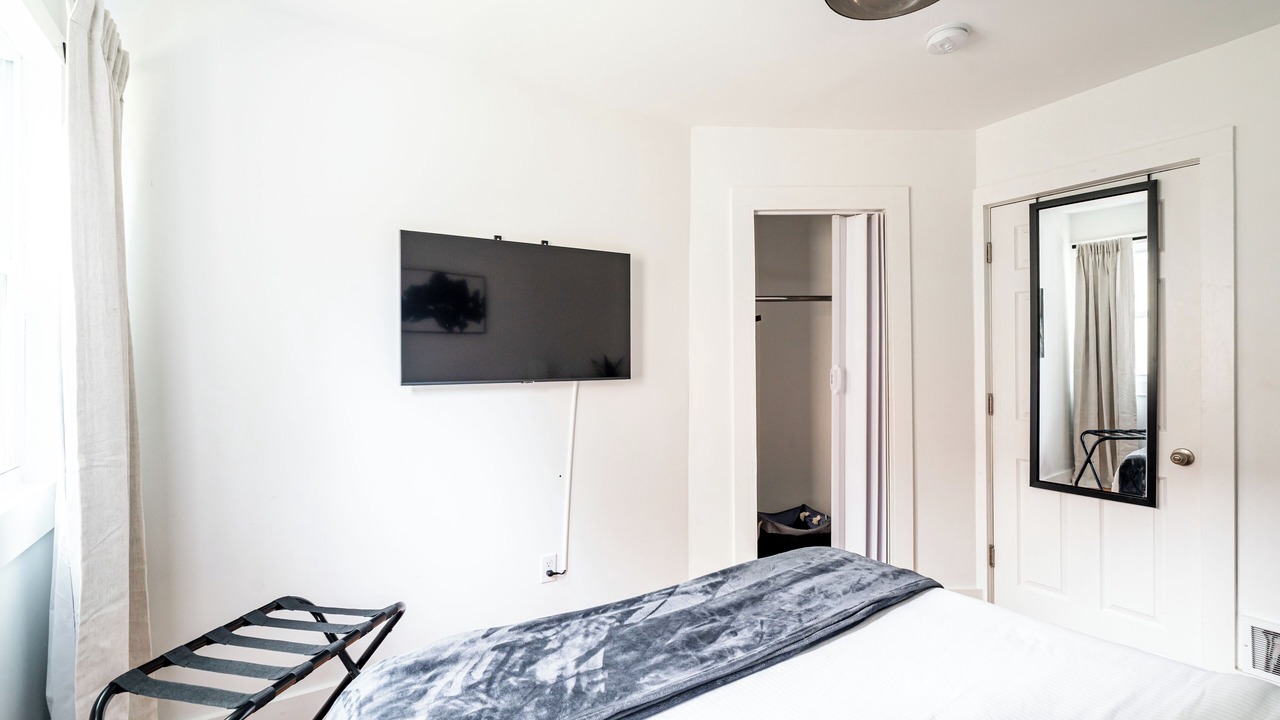 Photo of Bedroom in Milwaukee
