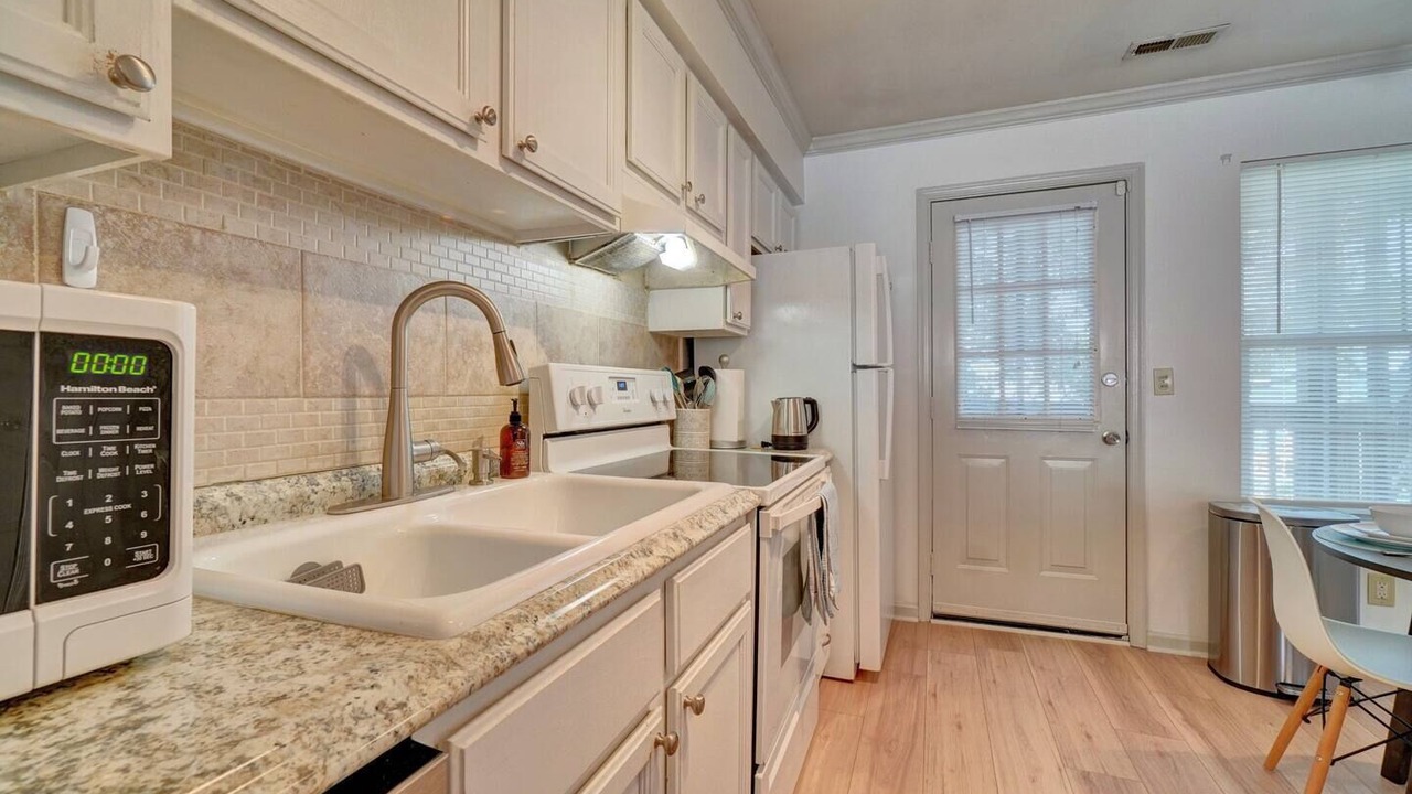 Photo of Kitchen in East Ocean View