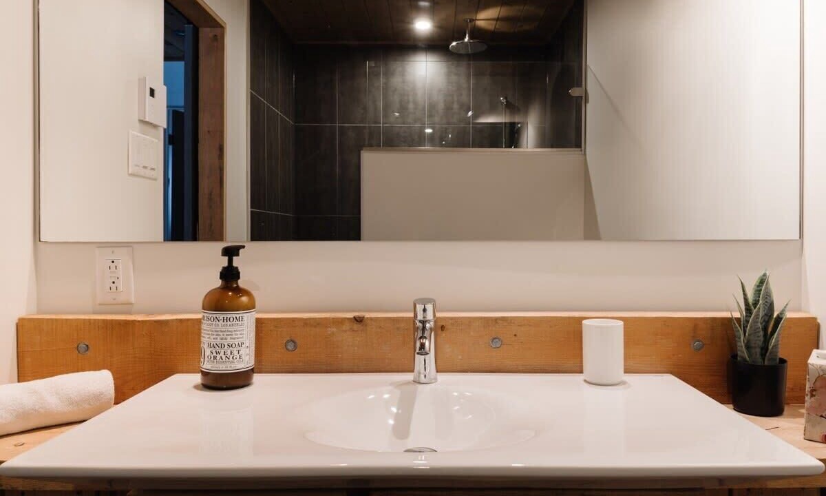 Photo of Bathroom in Chertsey