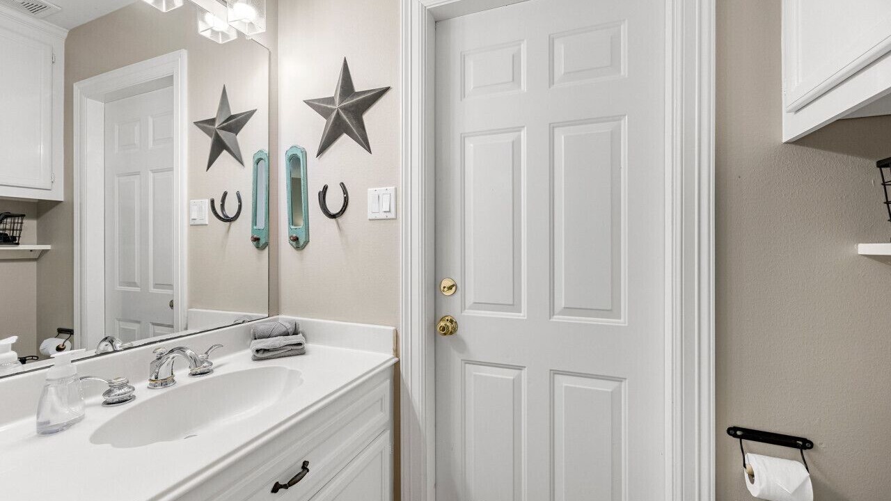 Photo of Bathroom in Magnolia