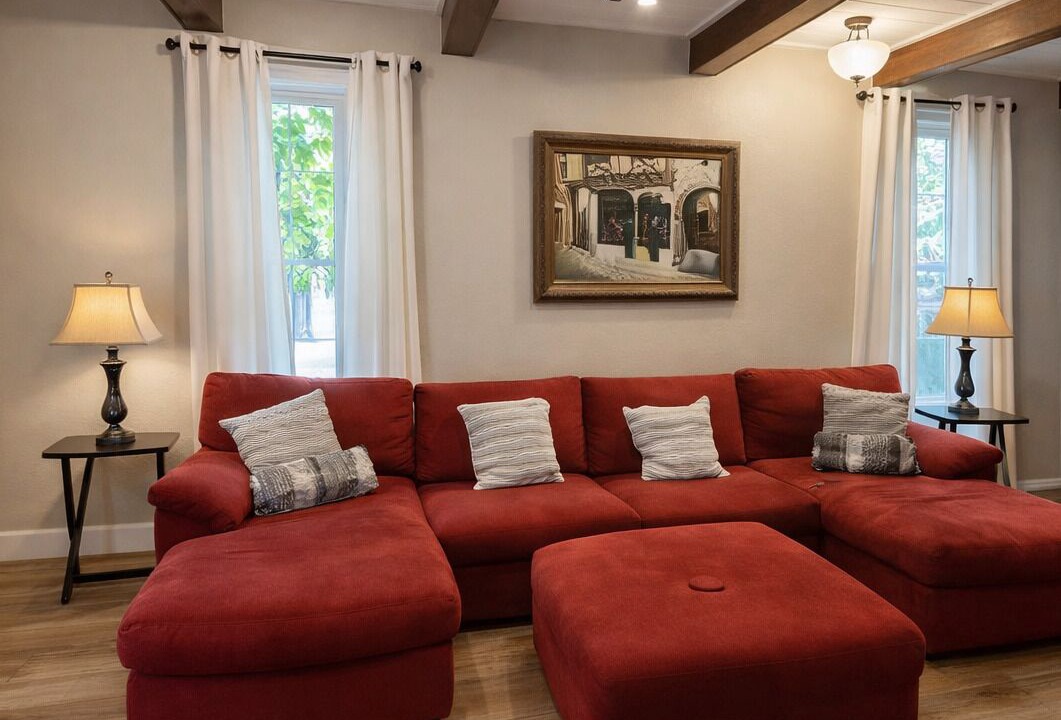 Photo of Livingroom in Huntley