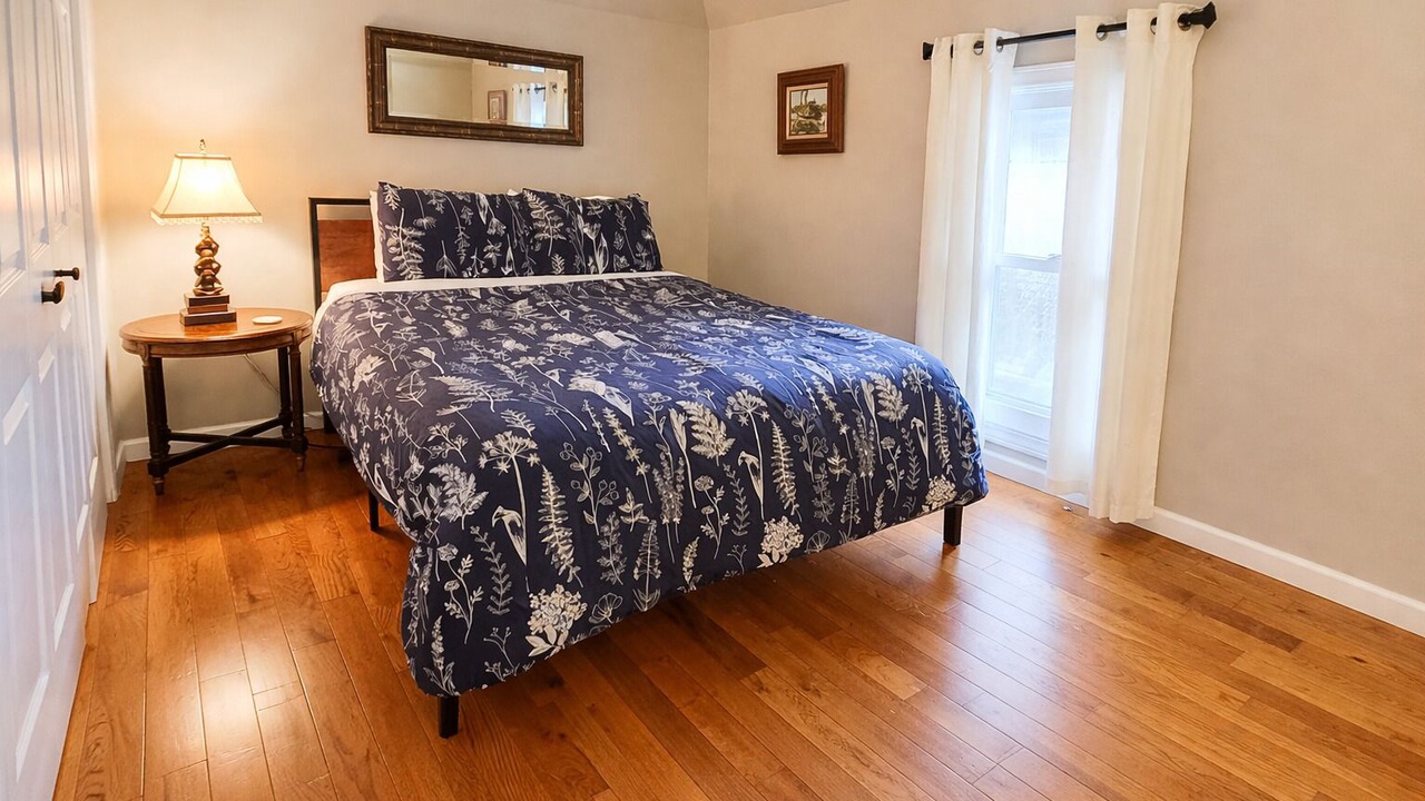 Photo of Bedroom in Huntley