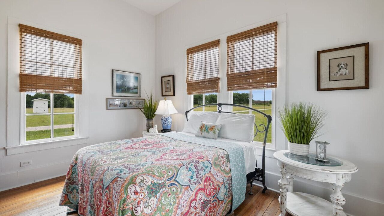 Photo of Bedroom in Brenham