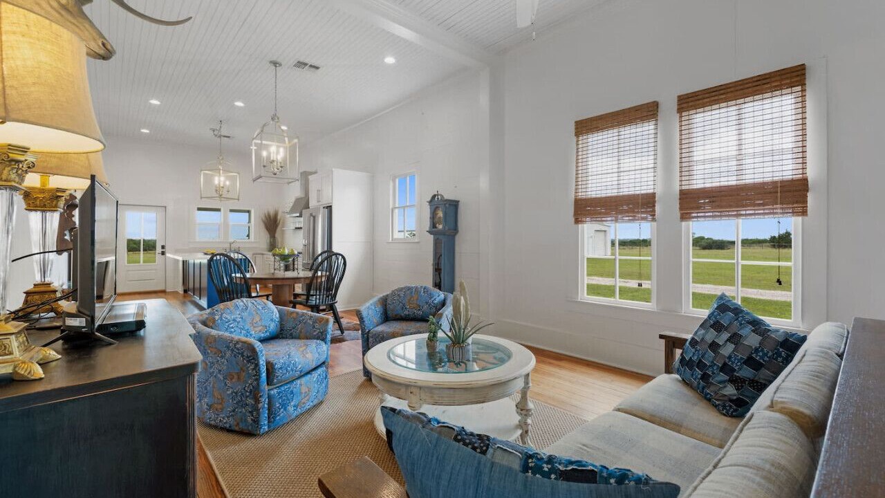 Photo of Livingroom in Brenham