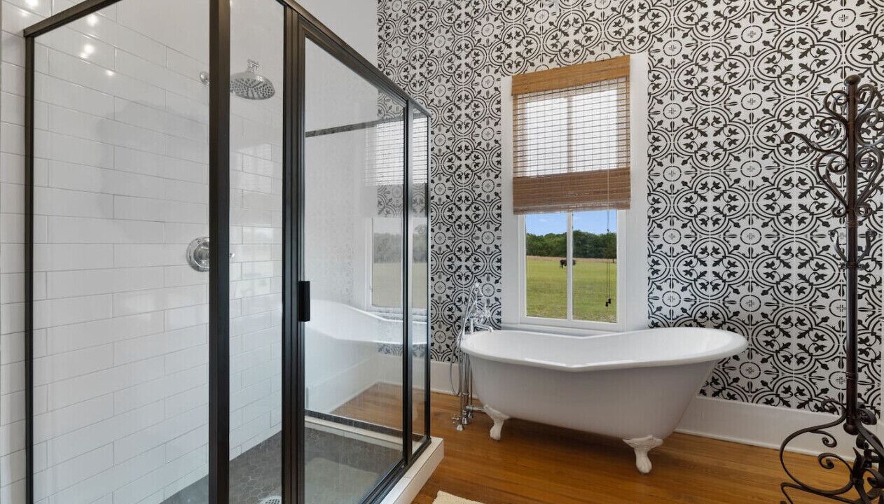 Photo of Bathroom in Brenham