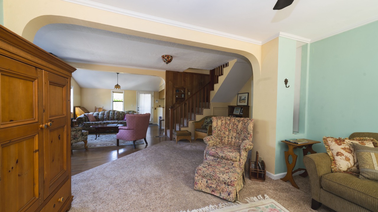 Photo of Livingroom in Nevada City