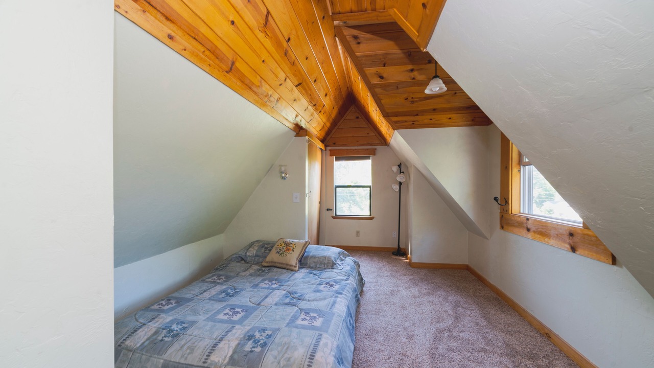 Photo of Bedroom in Nevada City