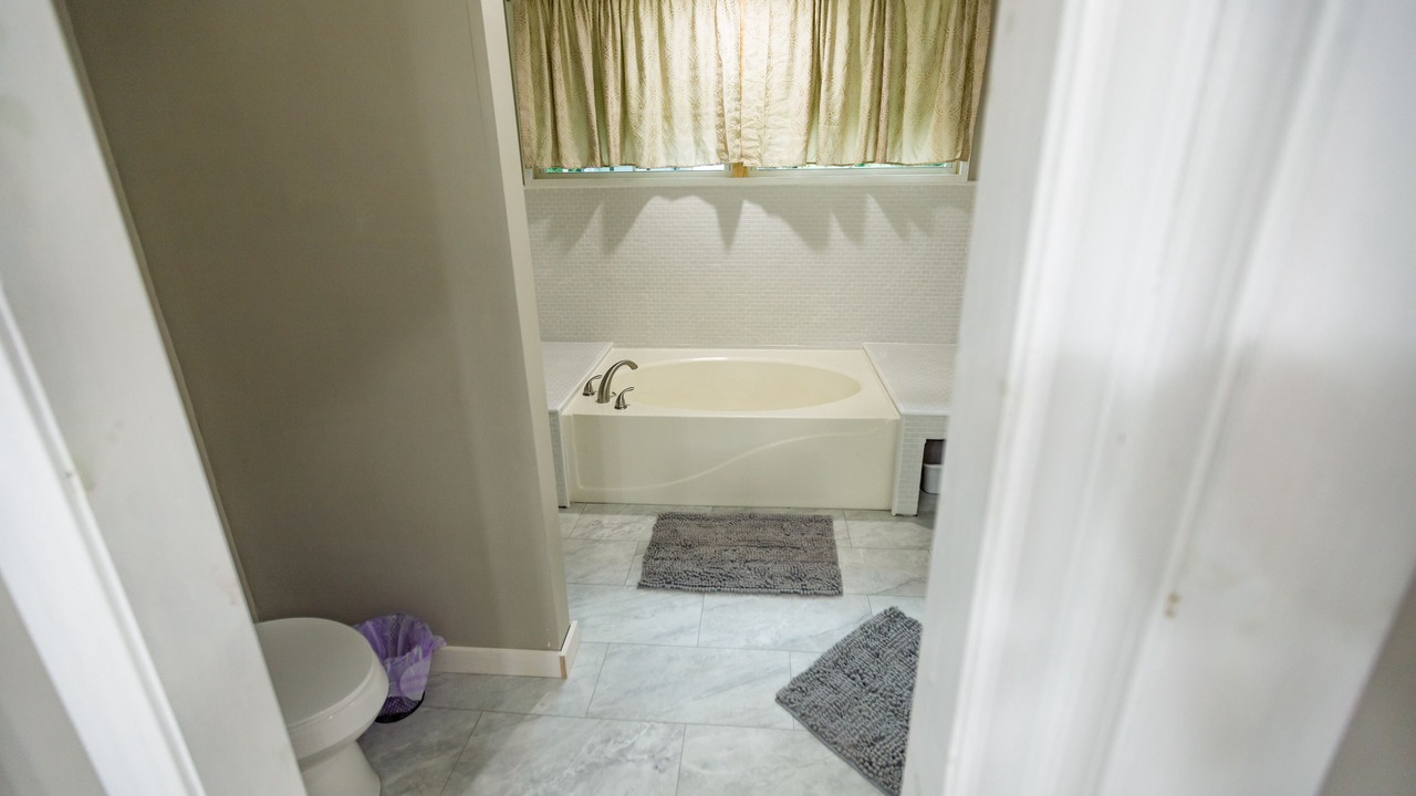 Photo of Bathroom in Hattiesburg
