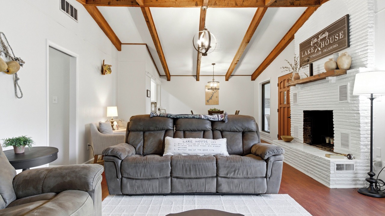 Photo of Livingroom in Paradise Hill
