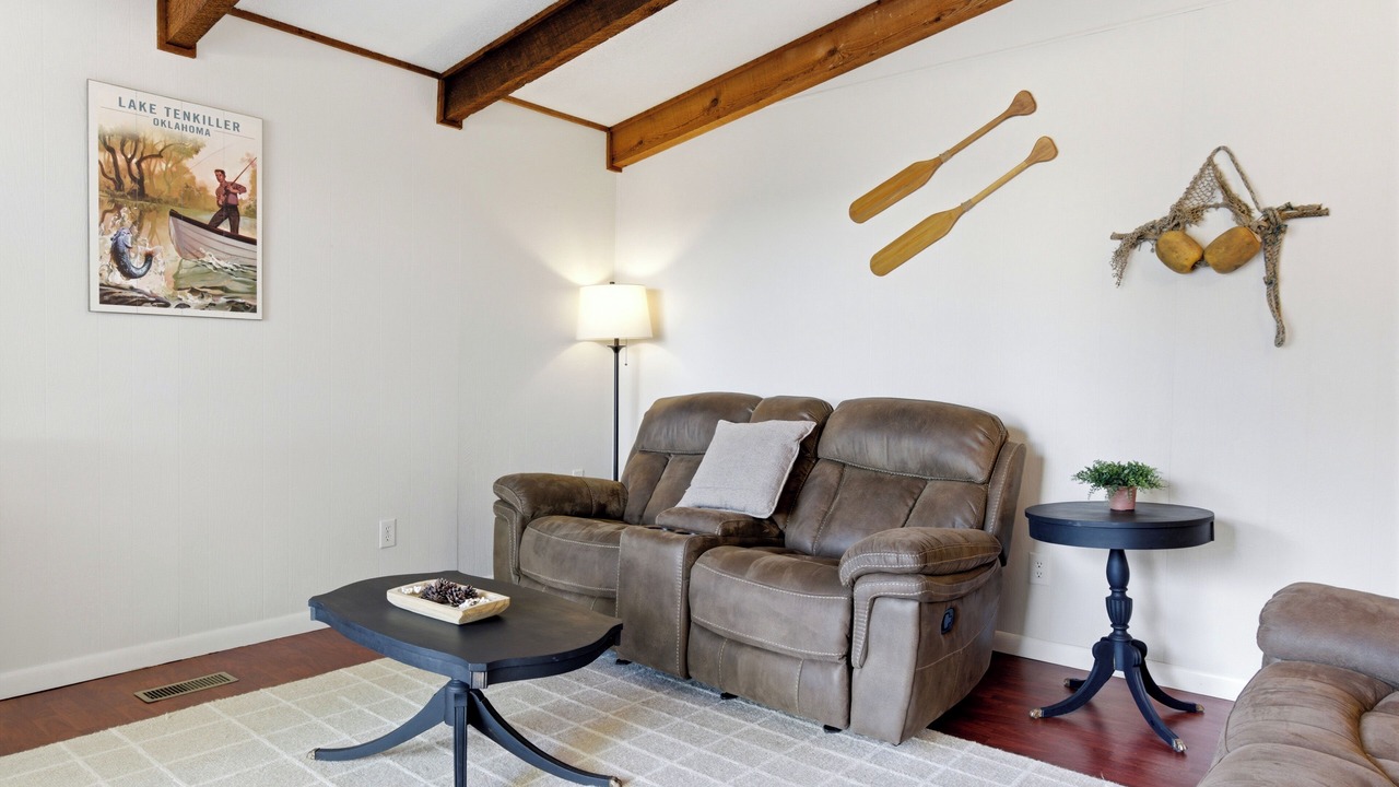 Photo of Livingroom in Paradise Hill