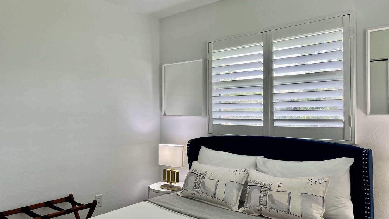 Photo of Bedroom in Oakes Estates