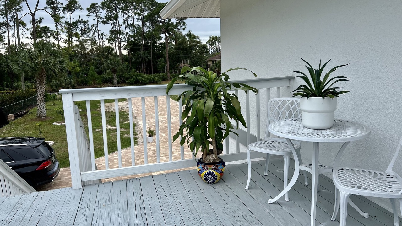 Photo of Outdoor in Oakes Estates