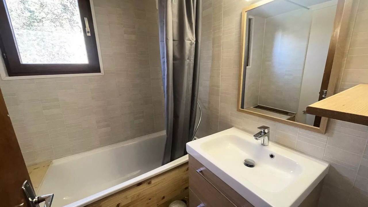 Photo of Bathroom in Barcelonnette