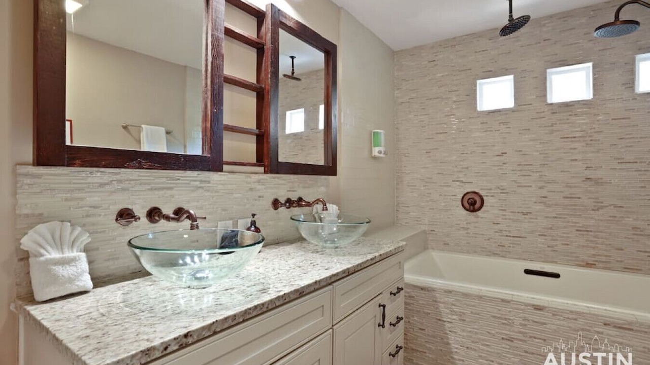 Photo of Bathroom in Brentwood