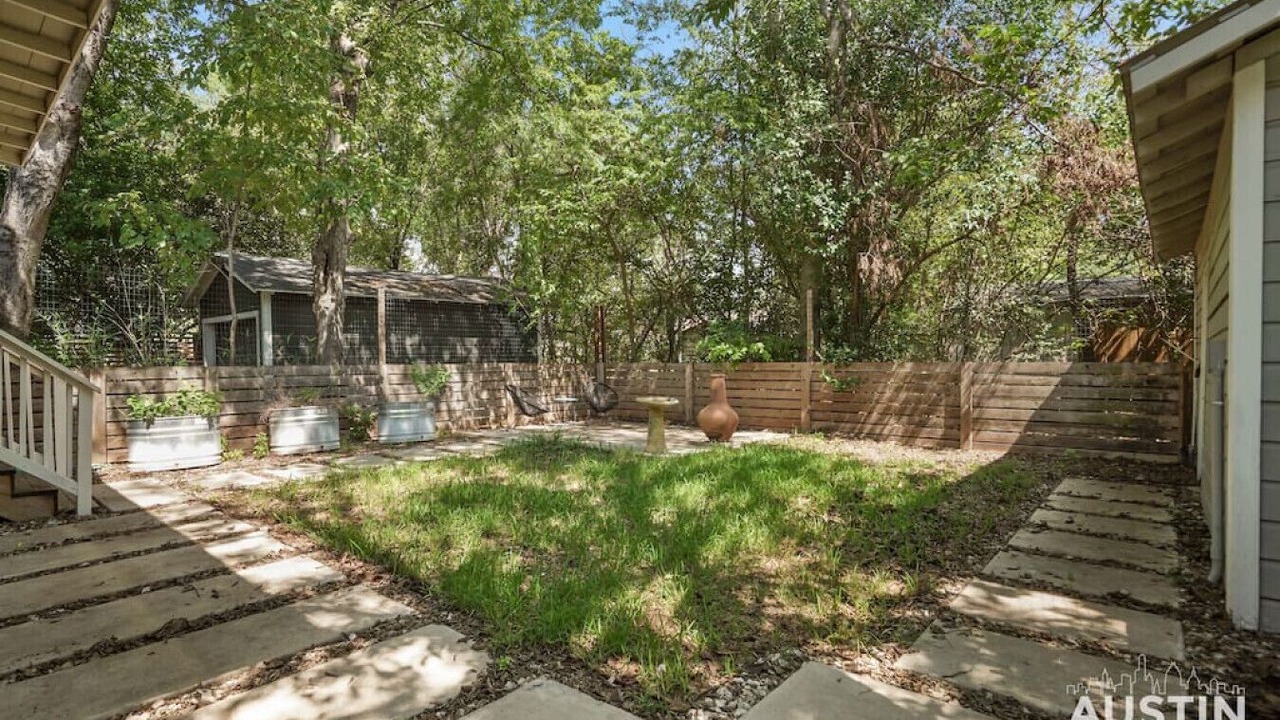 Photo of Outdoor in Brentwood