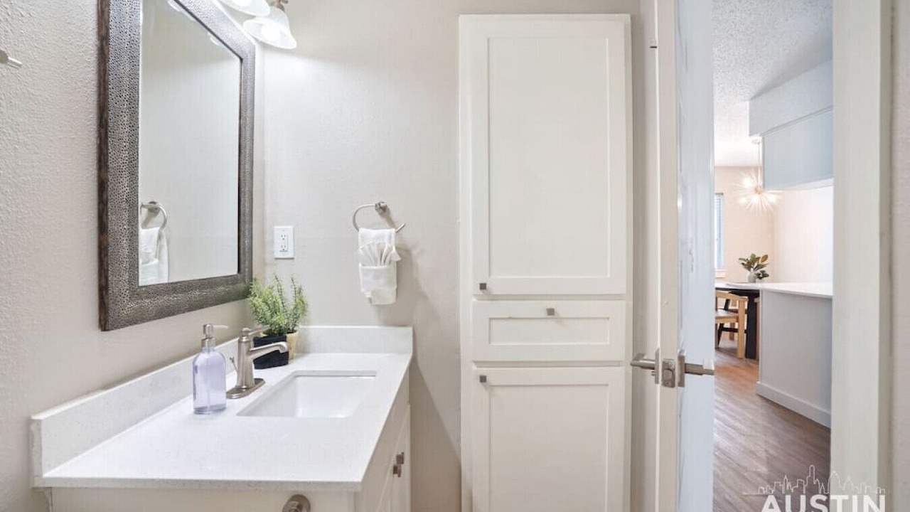 Photo of Bathroom in Hyde Park