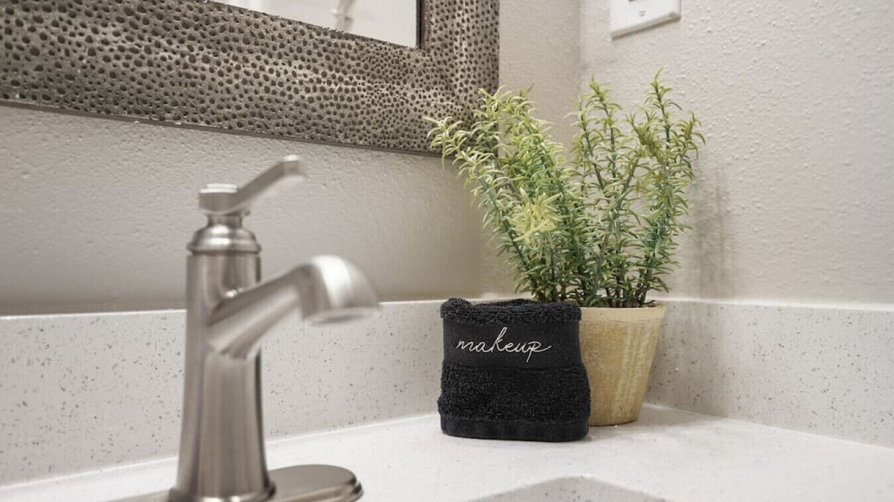 Photo of Bathroom in Hyde Park