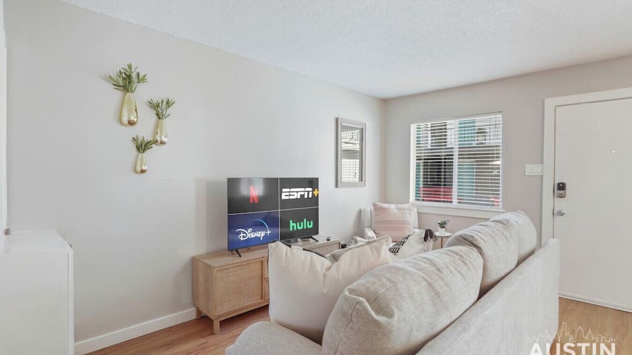 Photo of Bedroom in Hyde Park