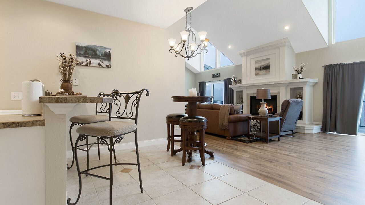 Photo of Livingroom in Camdenton
