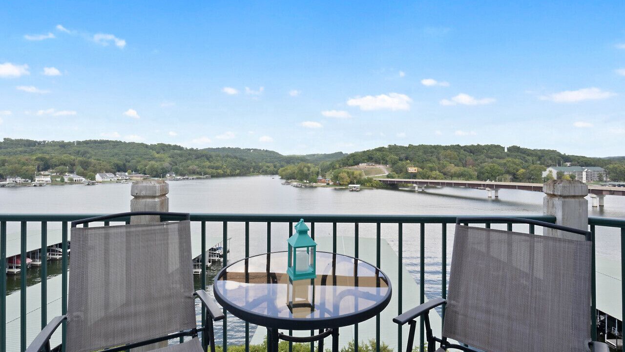 Photo of Patio Balcony in Camdenton