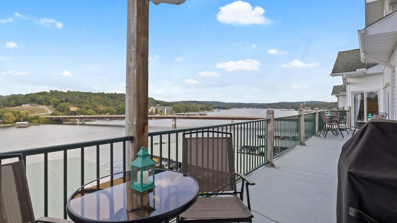 Photo of Patio Balcony in Camdenton