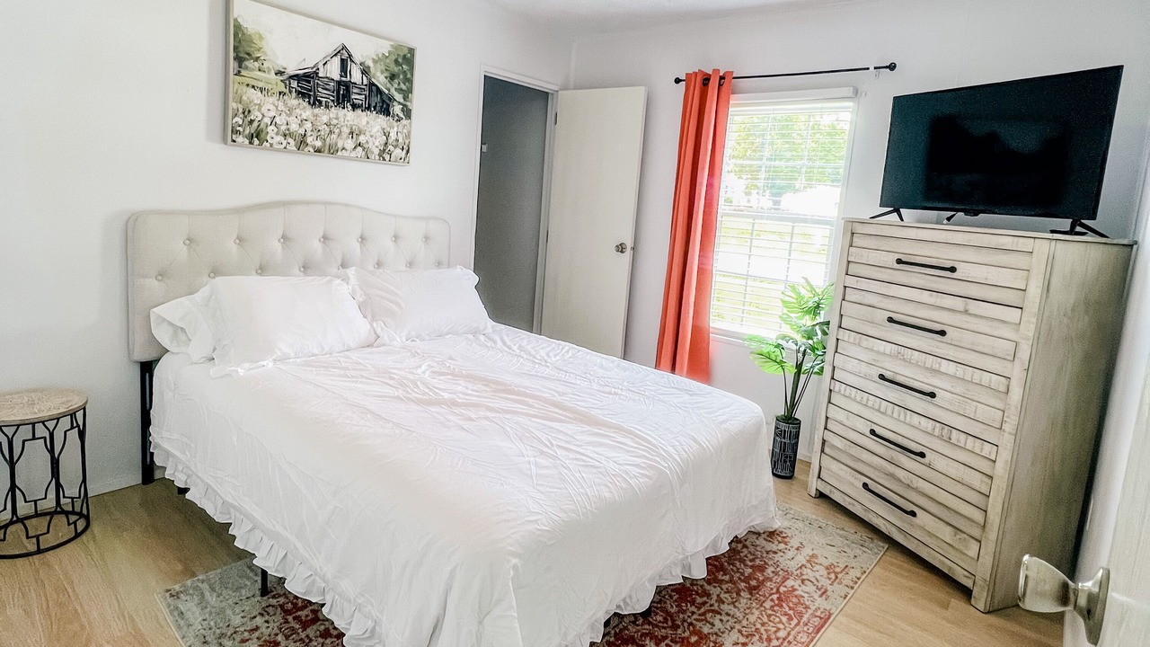 Photo of Bedroom in Conestee