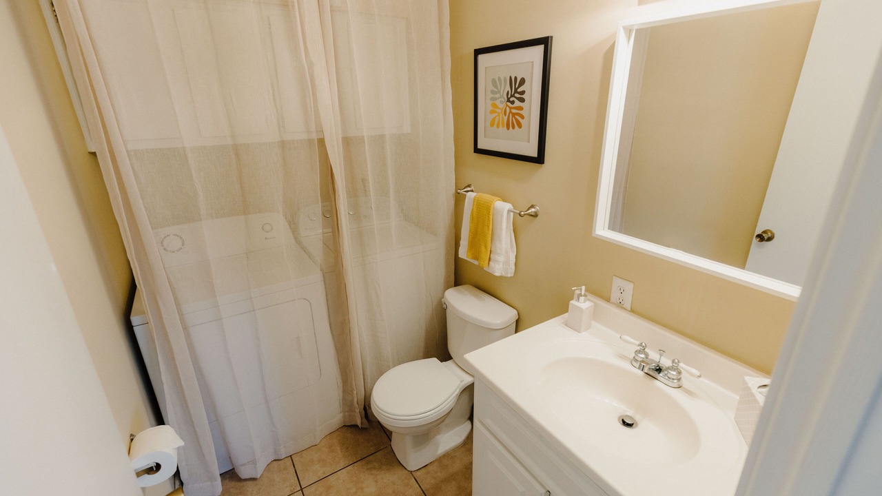 Photo of Bathroom in Midtown
