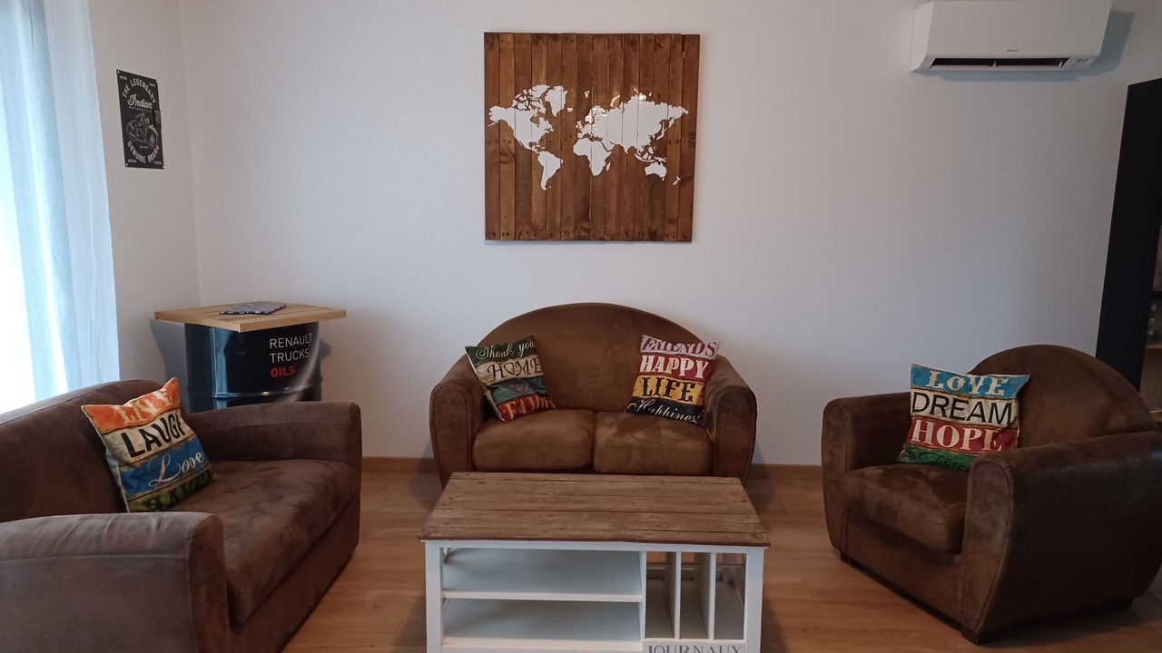 Photo of Livingroom in Saint-Vincent-de-Paul