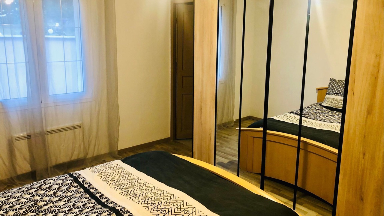 Photo of Bedroom in Joigny