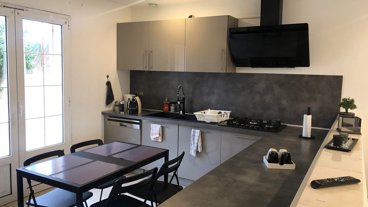 Photo of Kitchen in Joigny