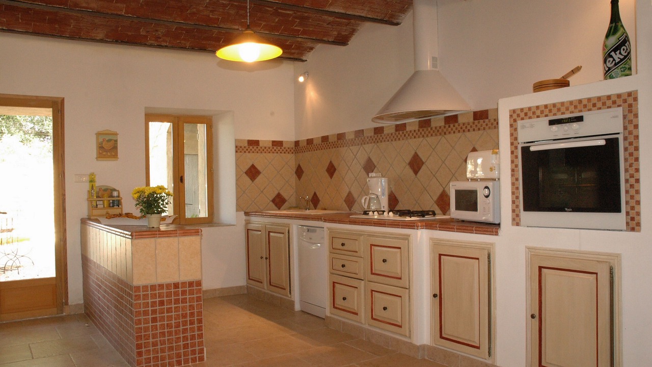 Photo of Kitchen in Villelaure